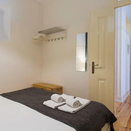 Gloria By Hill アパート *